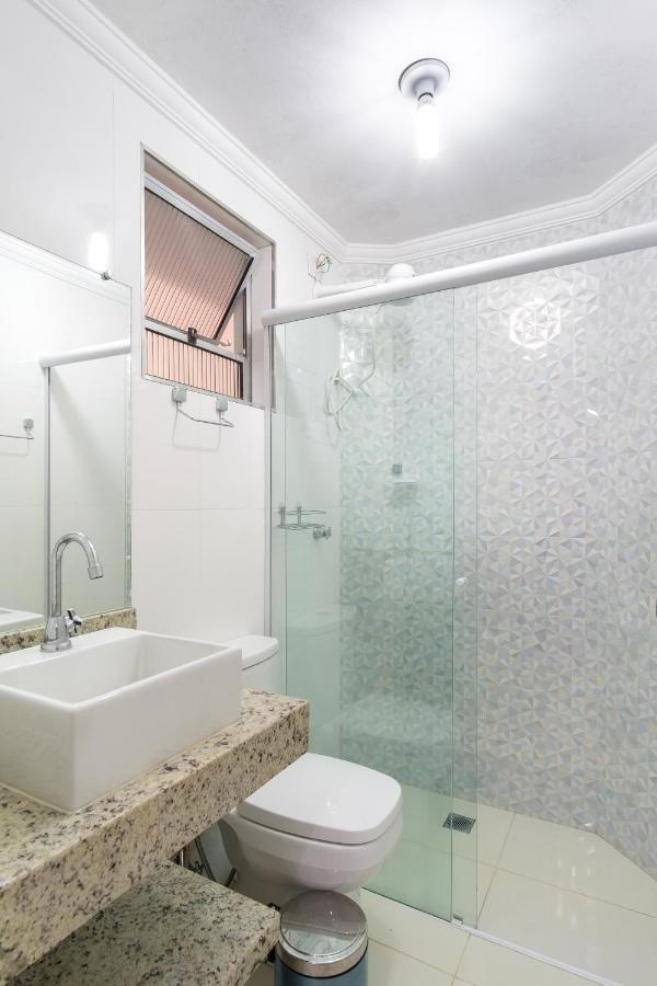 Apartamento A 100 Metros Da Praia - 01 Dormitorio - Edificio Agua Viva 우바투바 외부 사진